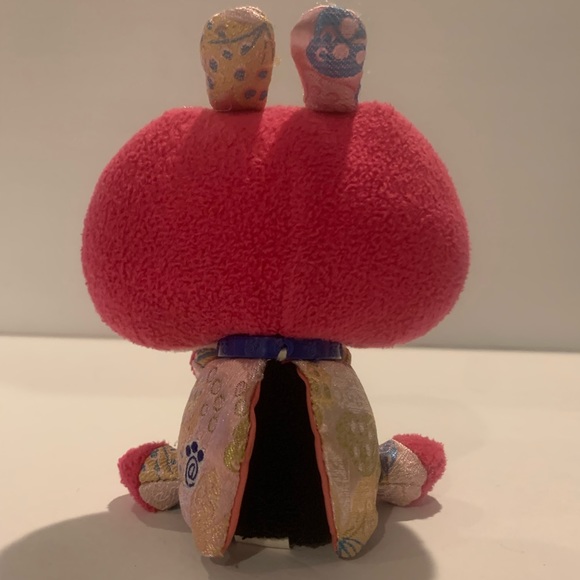 Small Littlest Pet Shop Stuffed Pink & Black Ladybug plush (730) - Picture 3 of 4